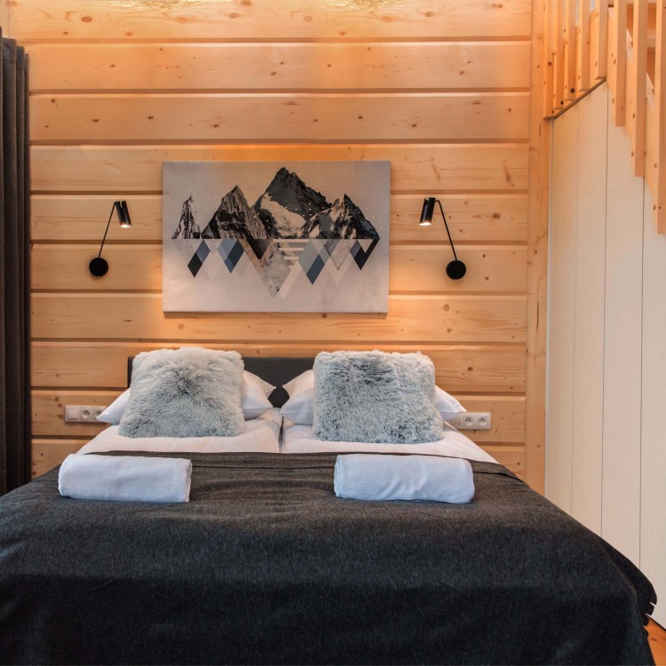 Kinkiet z wysięgnikiem Futuro czarny 1xGU10 - 4048