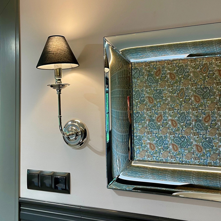 Kinkiet Glamour srebrno - czarny 1xE14 - 8135